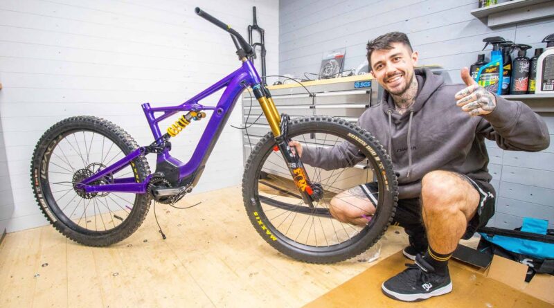 MTB Harry Main